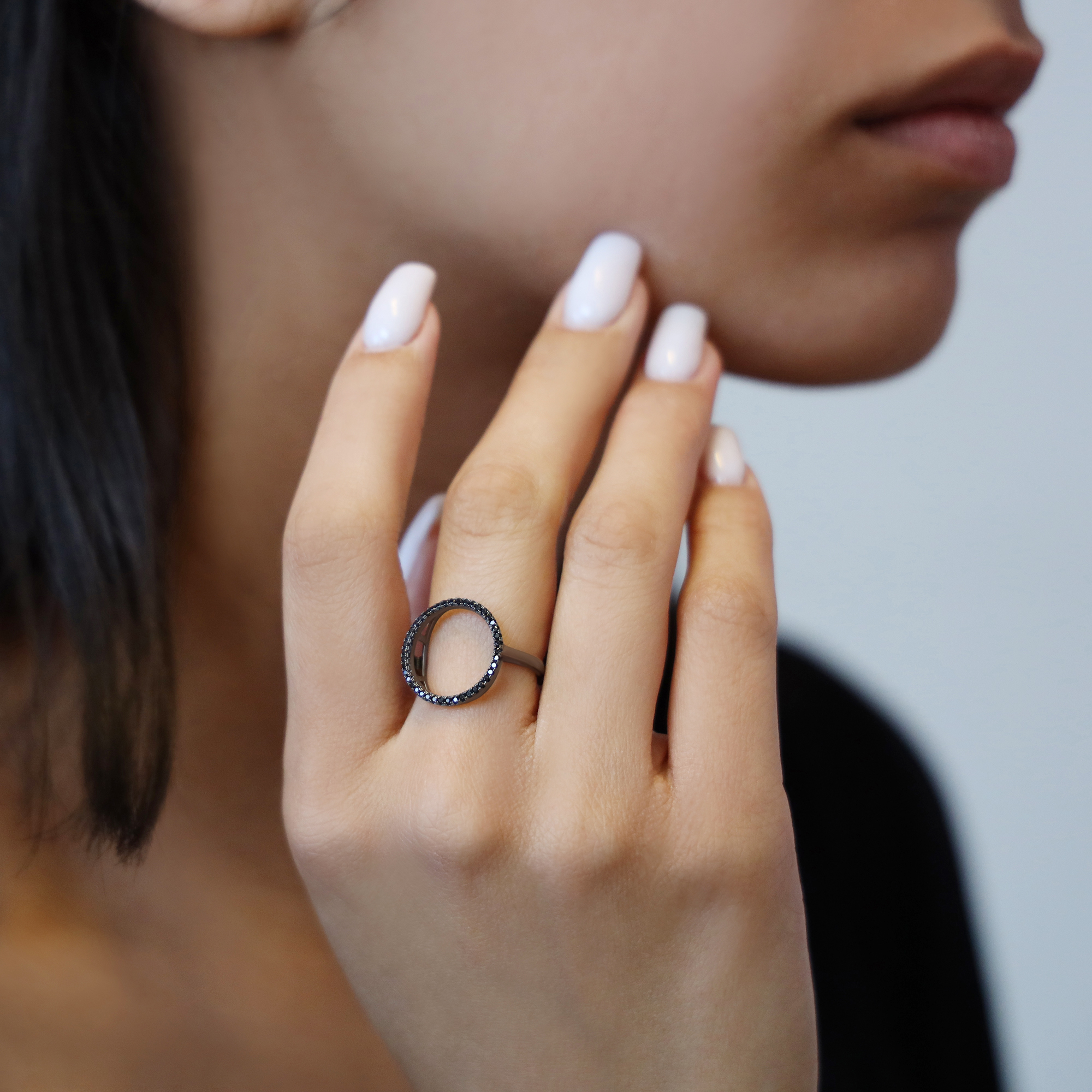 Bague argent noir ronde zirconium noir – Image 3