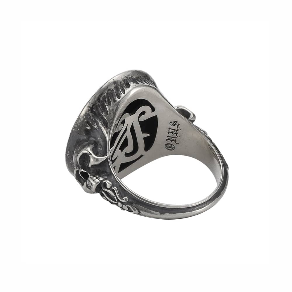 Bague homme chevalière argent pierre onyx têtes de mort memori mento – Image 4