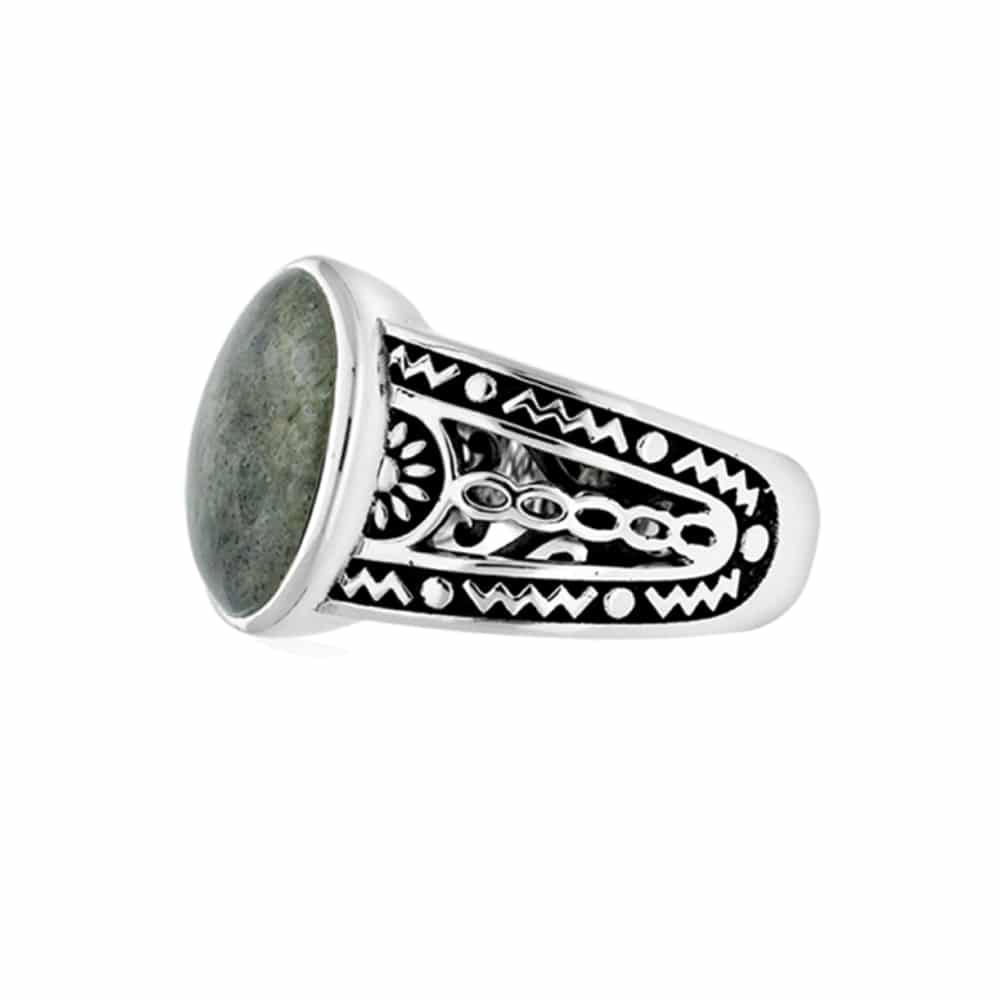 Alternative view of Bague homme ethnique labradorite argent
