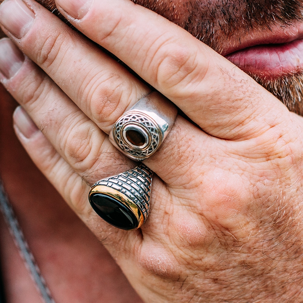 Alternative view of Bague homme argent onyx œil noir