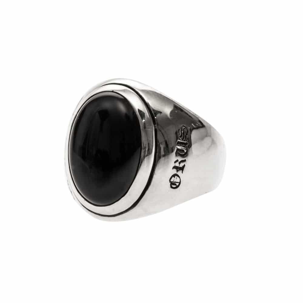 Alternative view of Bague homme onyx asymétrique argent
