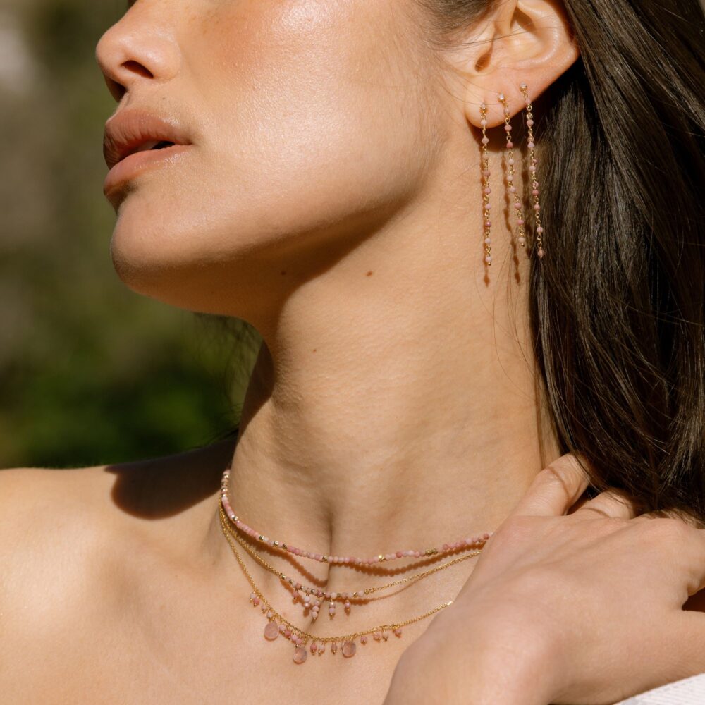 Alternative view of Collier argent doré pierre fine rhodonite rose