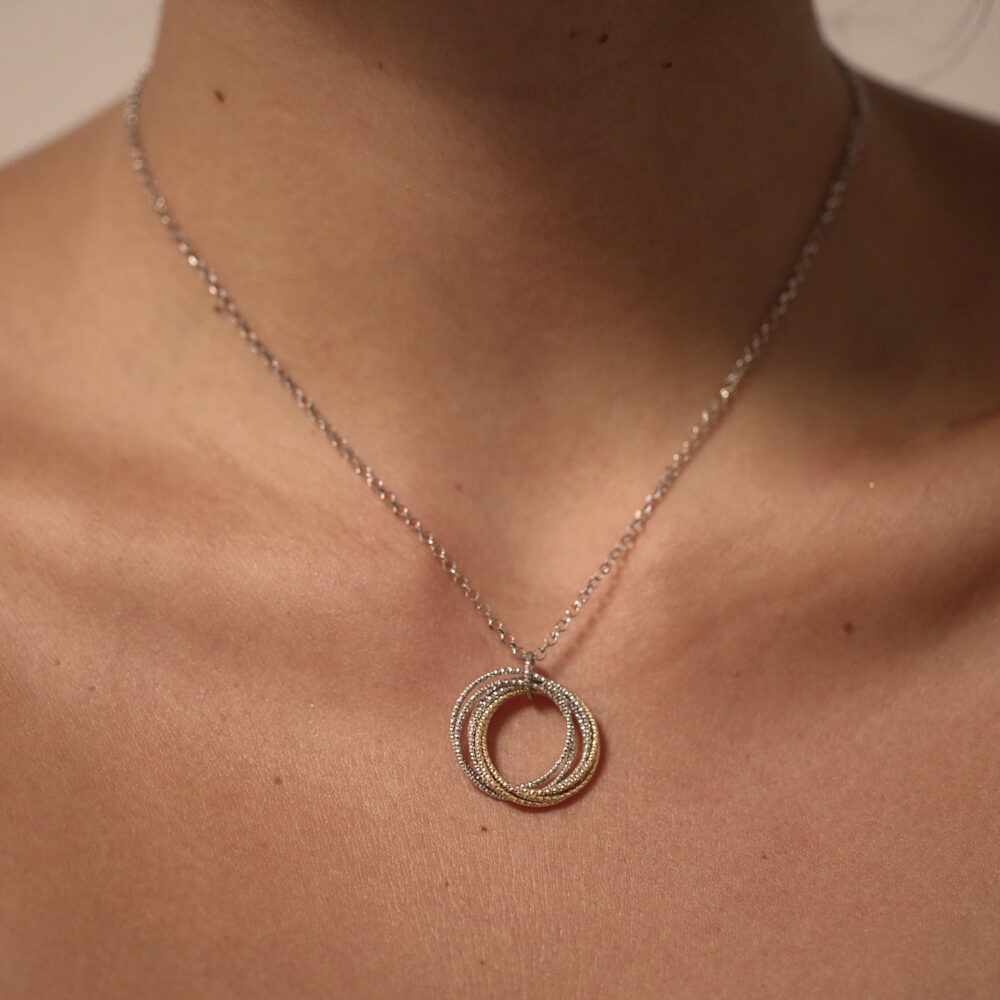 Alternative view of Collier argent doré rhodié diana