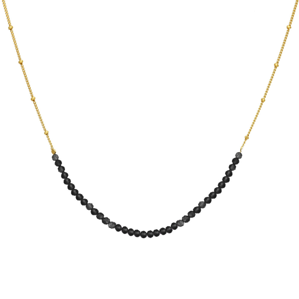 Collier chaîne argent doré avec pierres spinelle noir