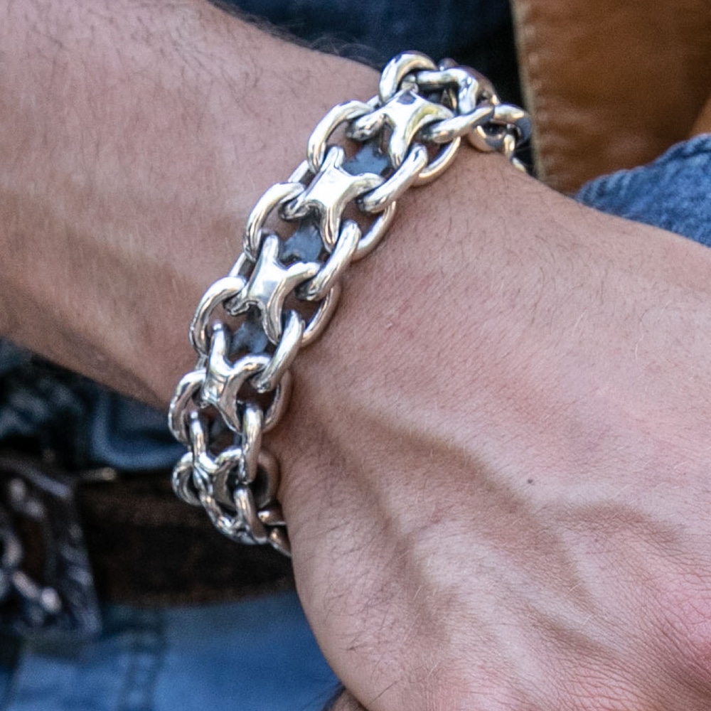 Alternative view of Gourmette homme bracelet argent rock grand modèle
